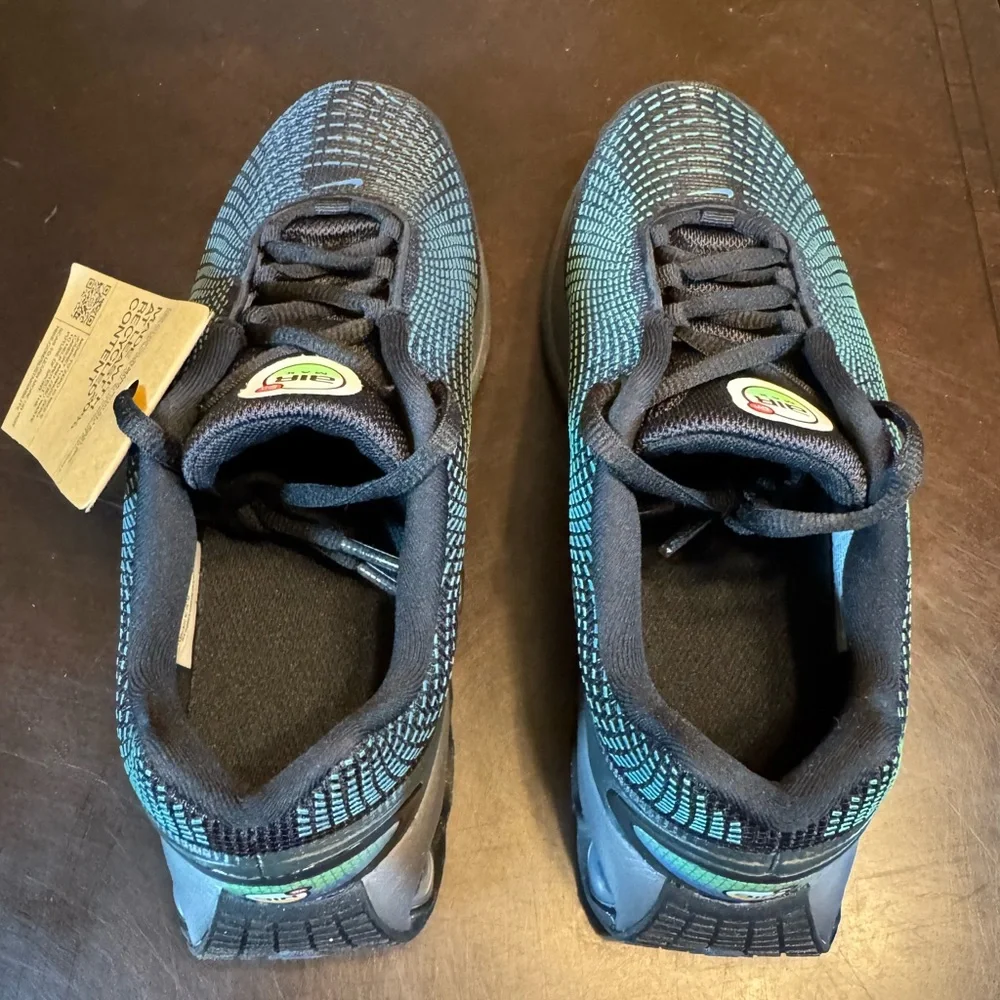New Nike Air Max DN Black Green Sneaker Shoes Size US 6.5